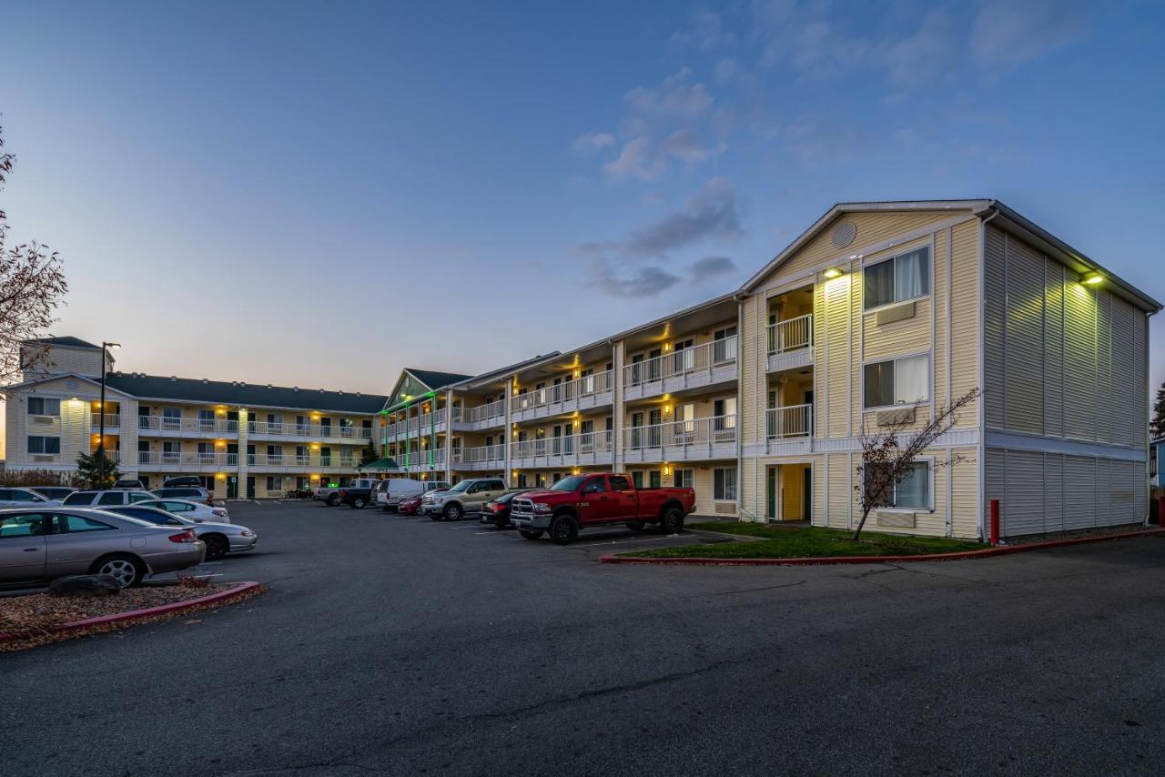 Hometowne Studios By Red Roof Spokane - Valley Spokane Valley Exterior photo